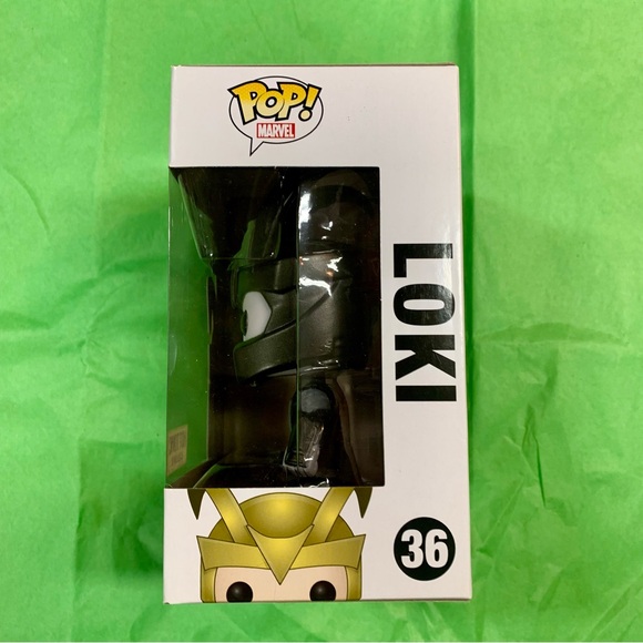 Funko Pop! Vinyl Marvel Loki Black & White Hot Topic Exclusive - Picture 2 of 7